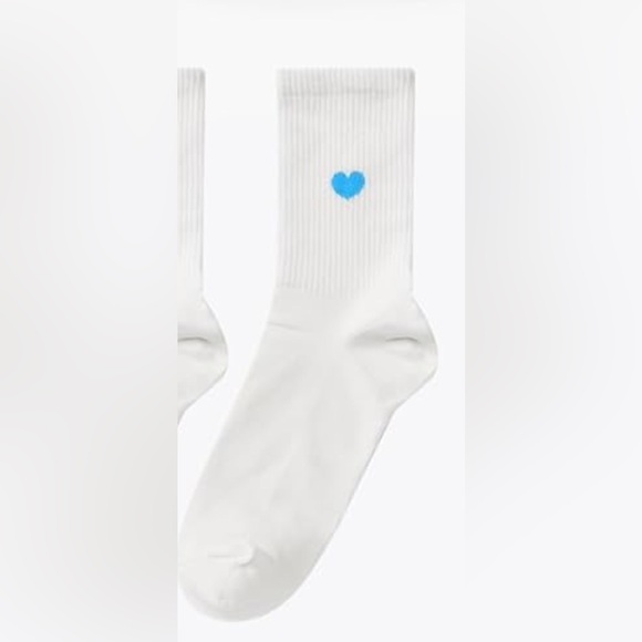 Cute Cotton Crew Athletic Socks - Ankle High, Novelty Fun Heart Design! - Picture 5 of 7